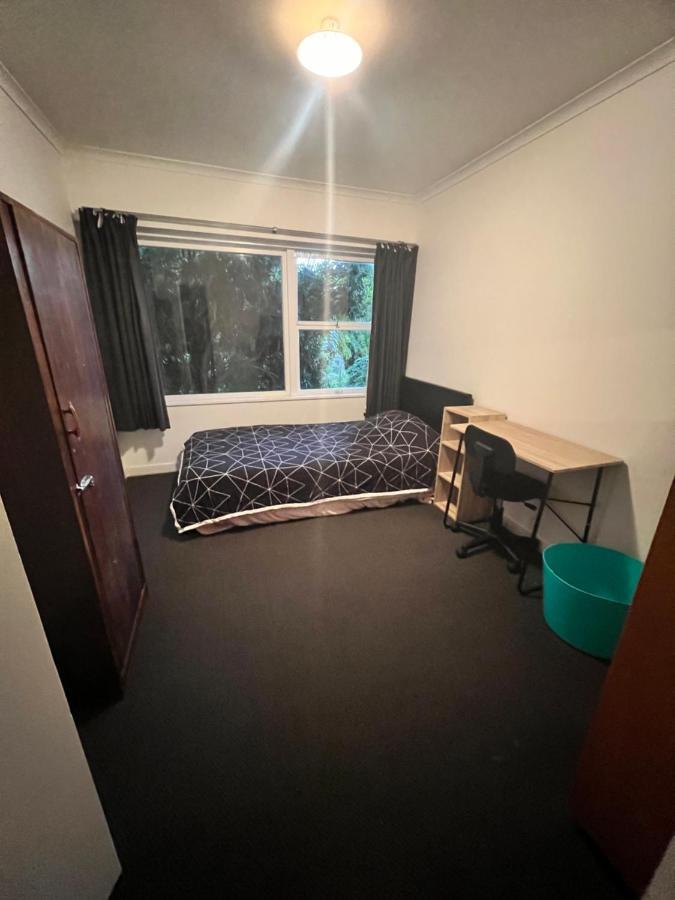 Single Room #1 Or #3 - Homestay Family Home - No Breakfast Hamilton Zewnętrze zdjęcie